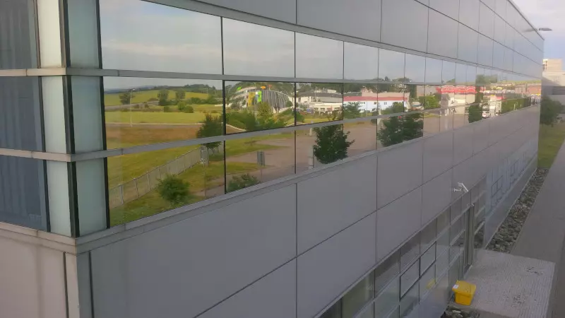 Fólie Chrome 270XC – externí protisluneční zrcadlová fólie